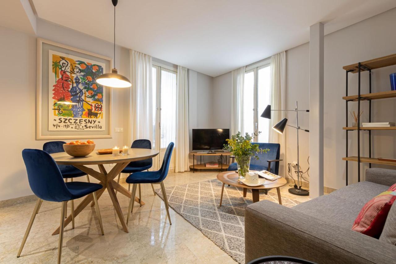 Apartament Alkazar Gardens Old Town 6 Pax Sewilla Zewnętrze zdjęcie